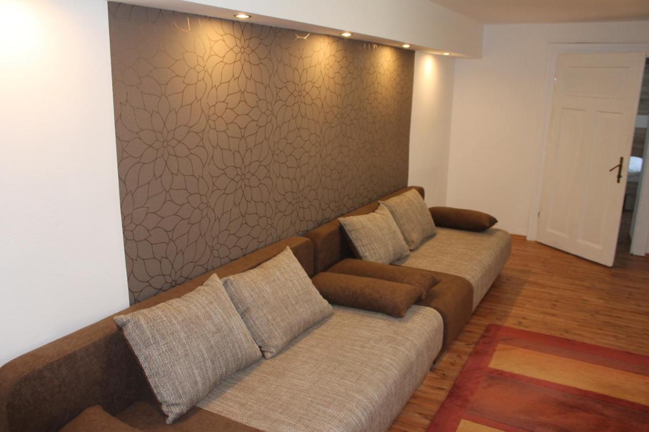 Suterenovy Apartman V Centre Piest'any Exterior photo